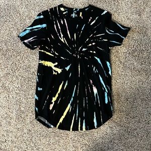Hollister Curved Hem Tie Dye Shirt. Size Medium